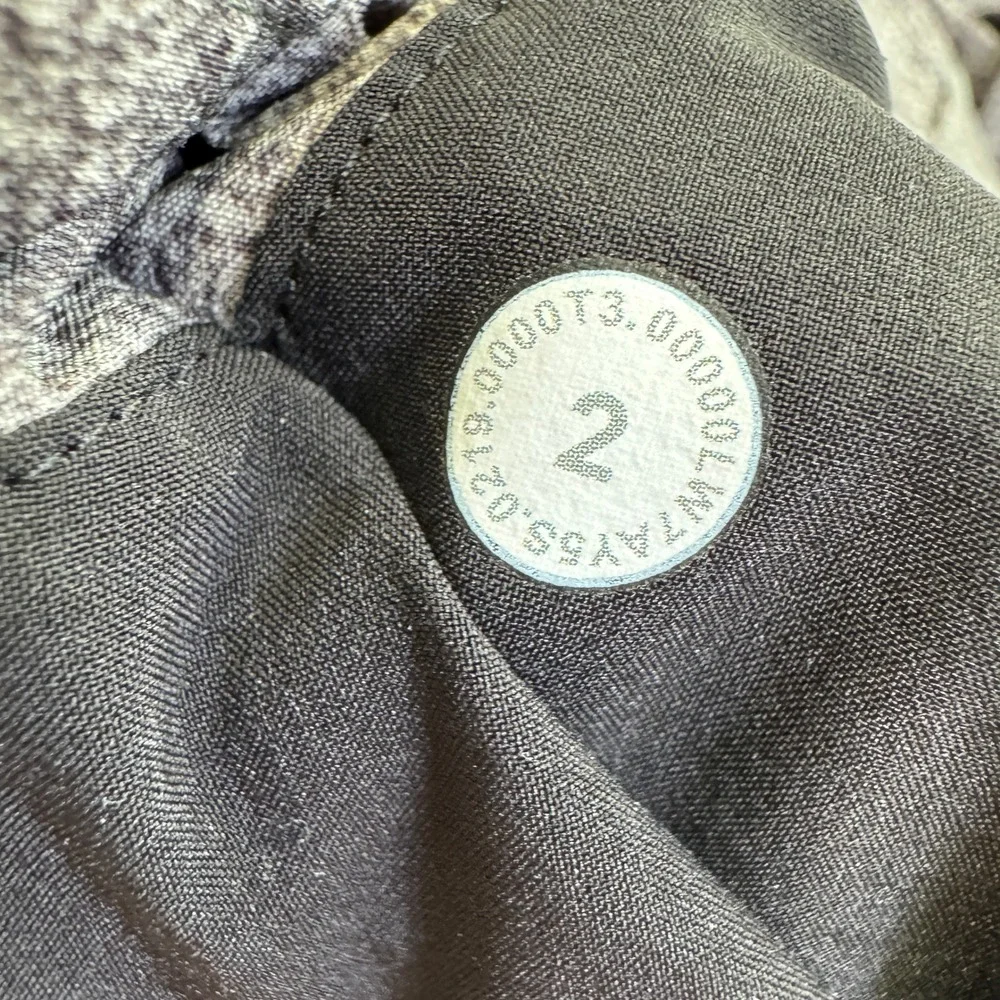 Lululemon Shorts Women 2 Heather Lux Heather Gray Spring Break Away Short II 3